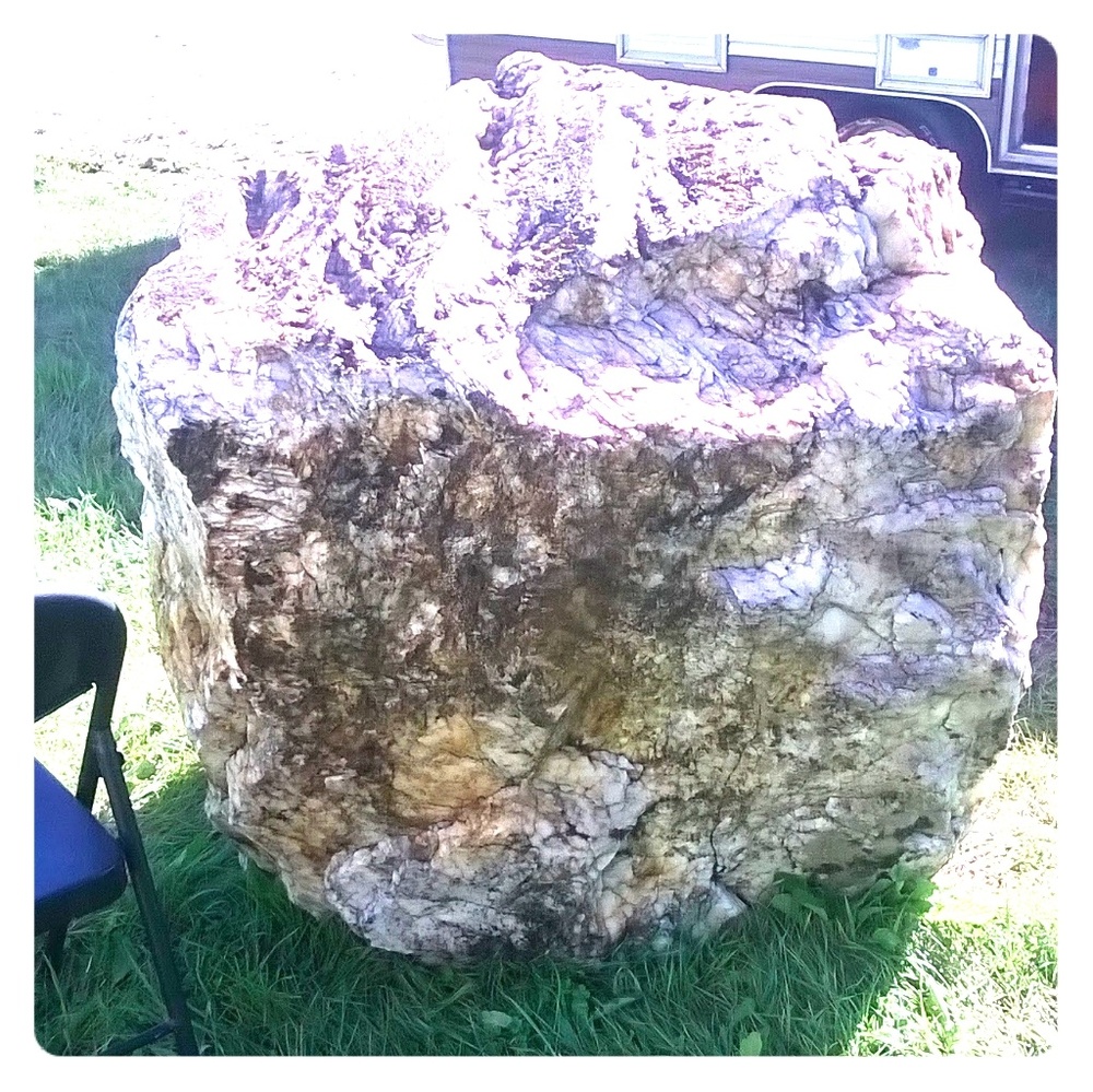 Rosie quartz crystal